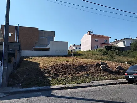 Land for sale in Trofa, Portugal — €60,000