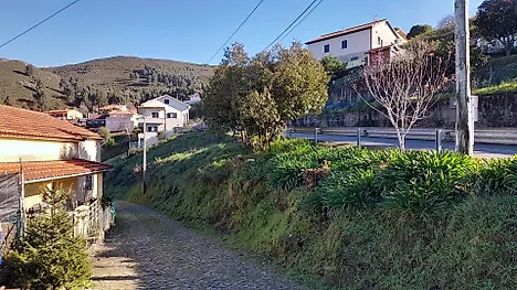 image-Fi13yvfRCAe-0