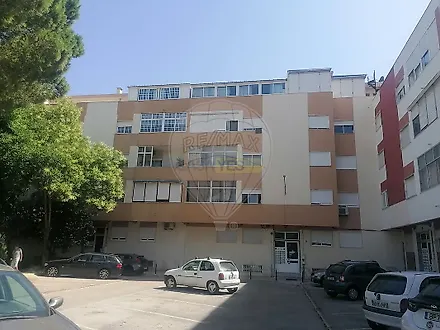 image-B1jRHwwqjxu-0