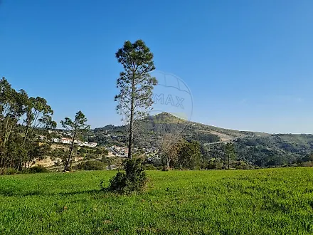 Land for sale in Loures, Portugal — €1,070,000