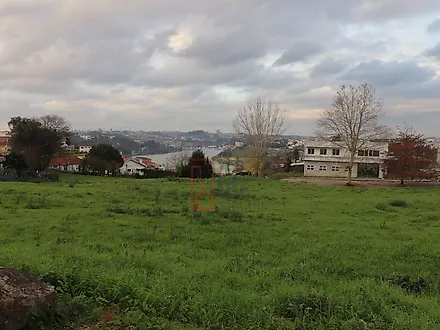 Land for sale in Vila Nova de Gaia, Portugal — €1,800,000
