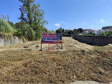 Land for sale in Vila Nova de Gaia, Portugal — €200,000