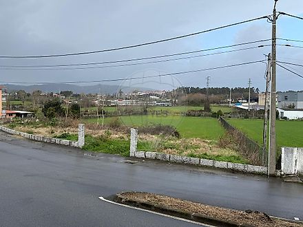 image-FMjGlyuKAWa-0