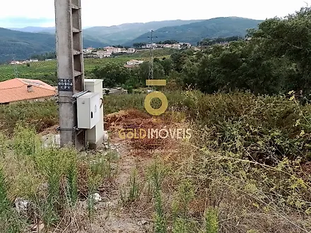 Terreno em Castelo de Paiva