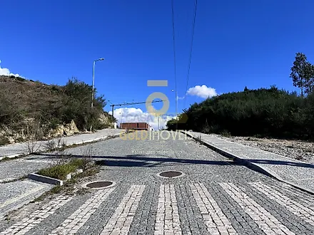 Land for sale in Marco de Canaveses, Portugal — €61,000