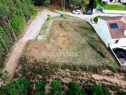 Land for sale in Oliveira de Azeméis, Portugal — €51,000