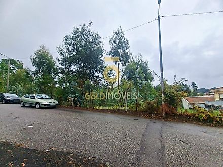 Land for sale in Santa Maria da Feira, Portugal — €135,000