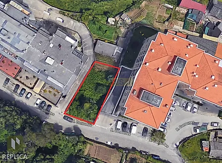 Land for sale in Vila Nova de Gaia, Portugal — €104,000