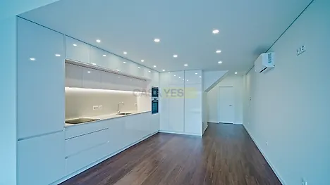 image-KPlSTpDcn4k-0