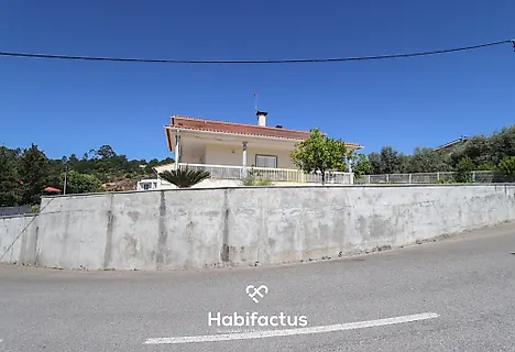 image-AhelV4q4VlZ-0