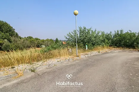 image-Dca96oSkjnP-0