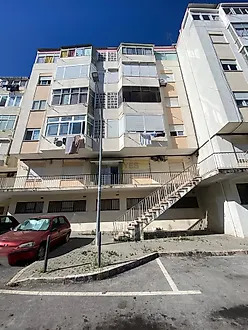 image-LmvLLBdoS75-0