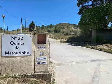Land for sale in Mafra, Portugal — €260,000