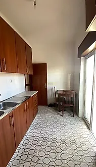 image-F8VPjpjRd0r-0