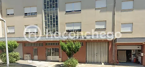 listing-2AUBjPTAOmC