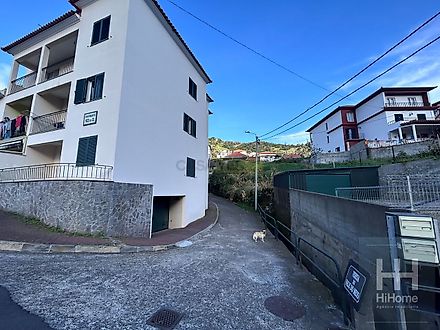 Land for sale in Machico, Portugal — €85,000