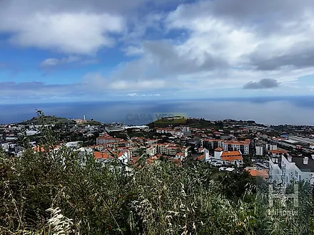 Land for sale in Funchal, Portugal — €140,000