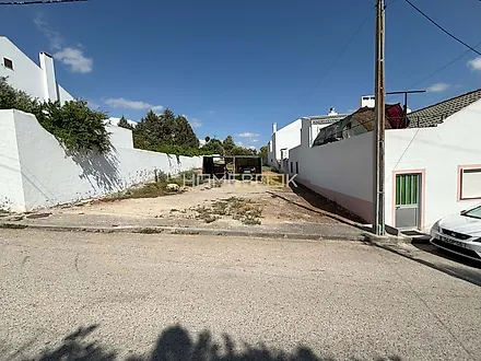 Land for sale in Alcácer do Sal, Portugal — €130,000