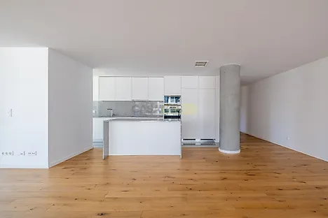 image-4R124gA5ocJ-0