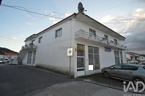 image-2SCsUhVraqz-0