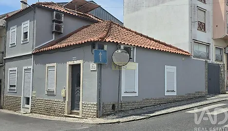 image-5lmXrQroxd-0