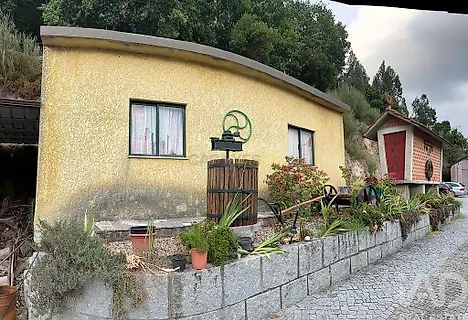 image-9QLsXfqIuY7-0
