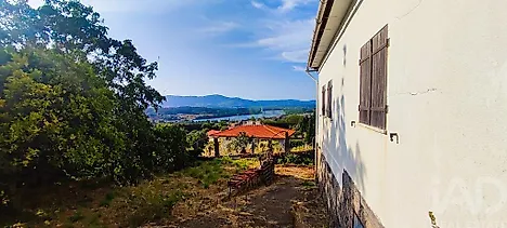 image-CIhvjulKKIm-0