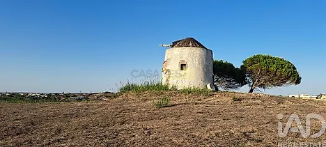 image-E6853CyAQ4J-0
