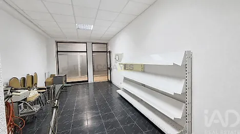 image-K6jvEGbAEop-0
