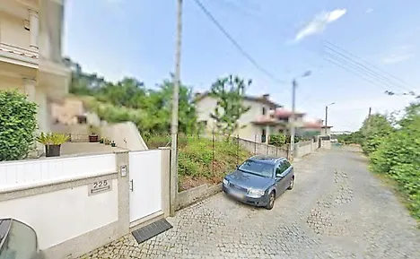 image-OpRlbBEbc0-0