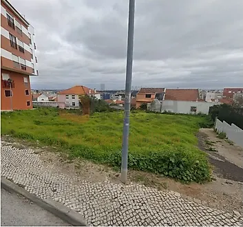 Terreno em Amadora