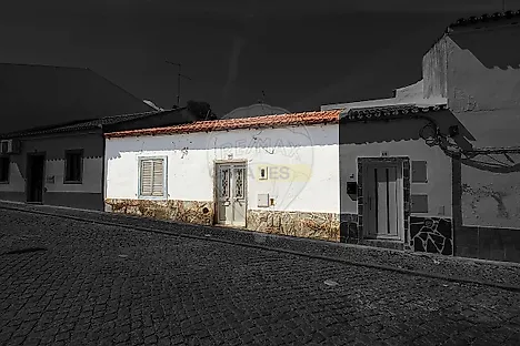 image-COokZnnOsBQ-0