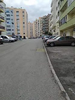 image-1mBcgvO4iq4-0