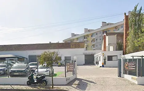 image-KdTQJNm9uiq-0