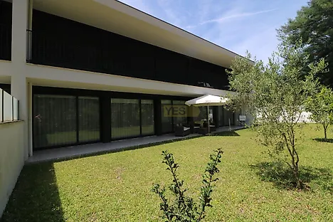 image-6ITi5XLhbPs-0