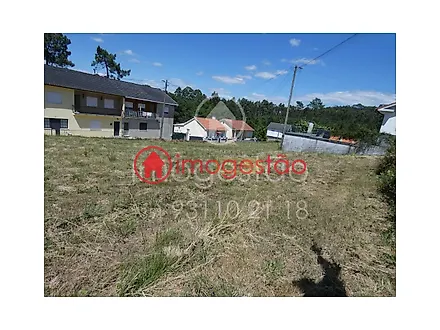 Land for sale in Valença, Portugal — €88,000