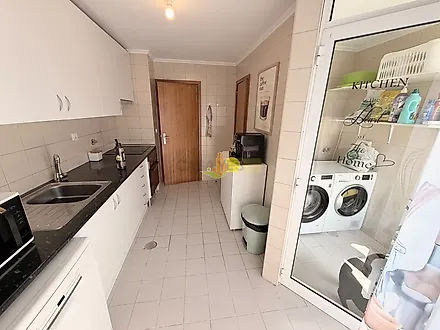 image-DdzXepPOK1M-0