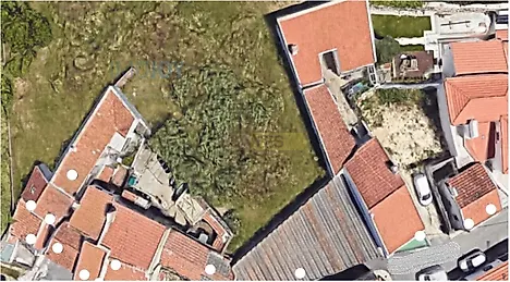 Land for sale in Oeiras, Portugal — €280,000