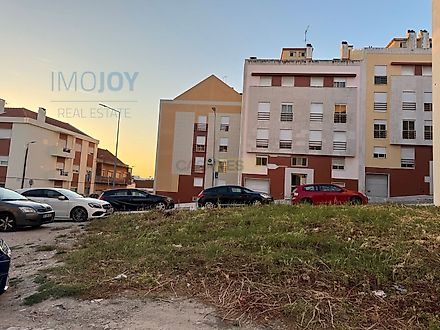 image-GWLWEhLBvny-0
