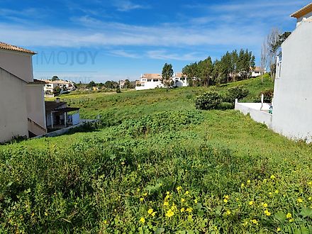 Land for sale in Mafra, Portugal — €140,000