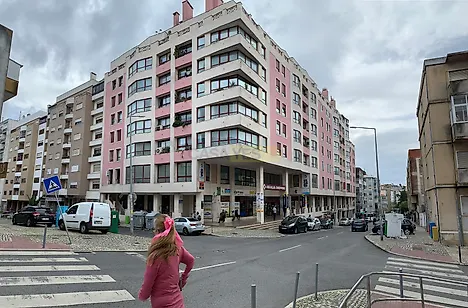 image-BSjRBlNlSRz-0
