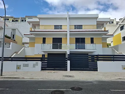 image-ANhUJP8ikaL-0