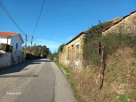 Land for sale in Oliveira de Azeméis, Portugal — €82,000