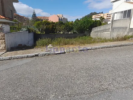 Land for sale in Vila Nova de Gaia, Portugal — €73,000