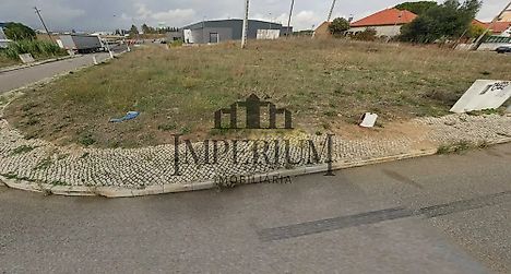 Land for sale in Alenquer, Portugal — €70,000