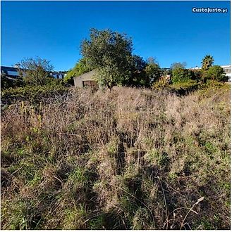 Land for sale in Odivelas, Portugal — €500,000