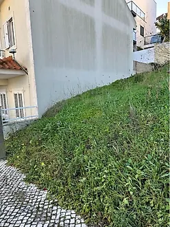 Land for sale in Amadora, Portugal — €195,000