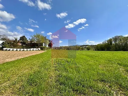image-Vmrq0BLO4c-0
