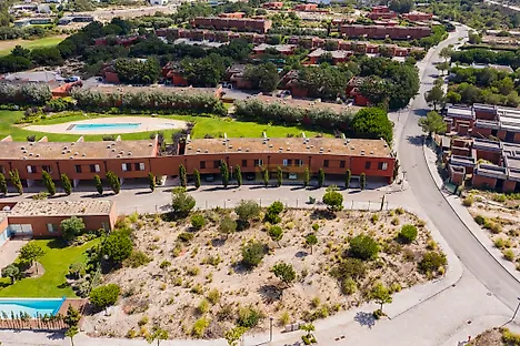Land for sale in Óbidos, Portugal — €170,000