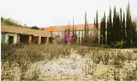 image-HvsM3XHSqlj-0